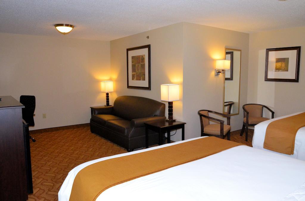 Cobblestone Inn & Suites - Lake View Oda fotoğraf