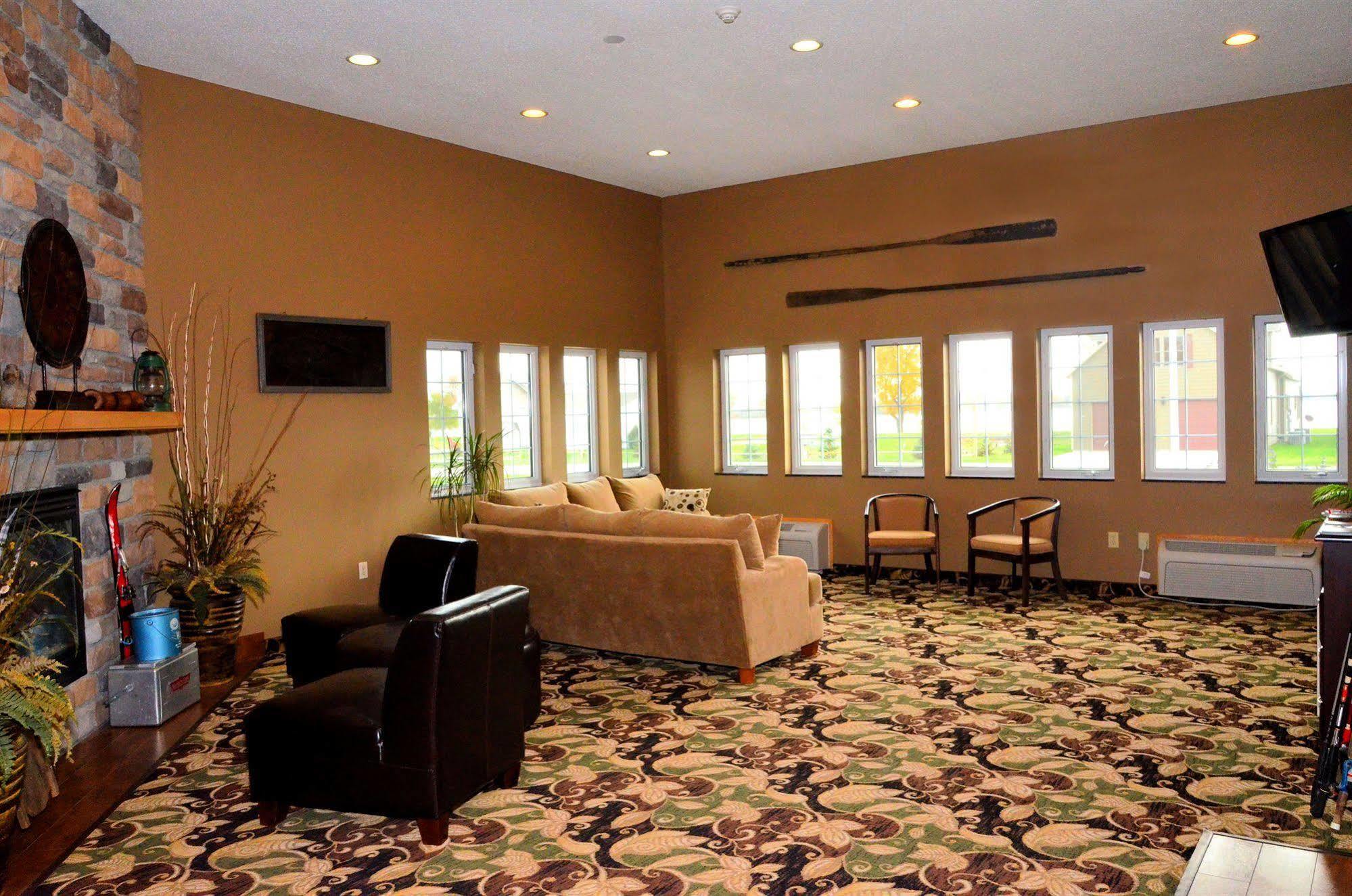 Cobblestone Inn & Suites - Lake View Dış mekan fotoğraf